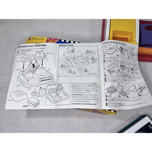 Vintage McDonald's Happy Meal Magic Pie Maker In Box 1993 Almost Complete - Picture 10 of 16